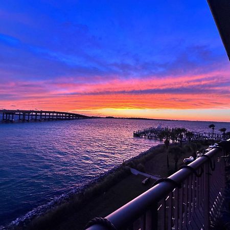 5 Star Resort 11Th Fl Stunning Sunrise 2Br 2Ba King Suite,Pools ,Shuttle Or Walk To Beach Destin Esterno foto