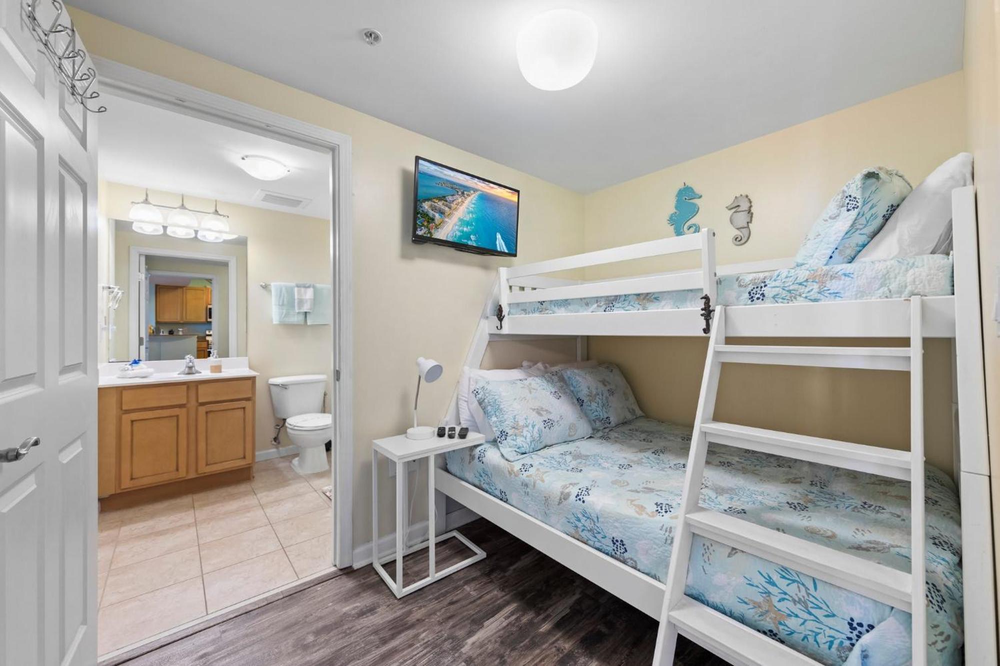 5 Star Resort 11Th Fl Stunning Sunrise 2Br 2Ba King Suite,Pools ,Shuttle Or Walk To Beach Destin Esterno foto