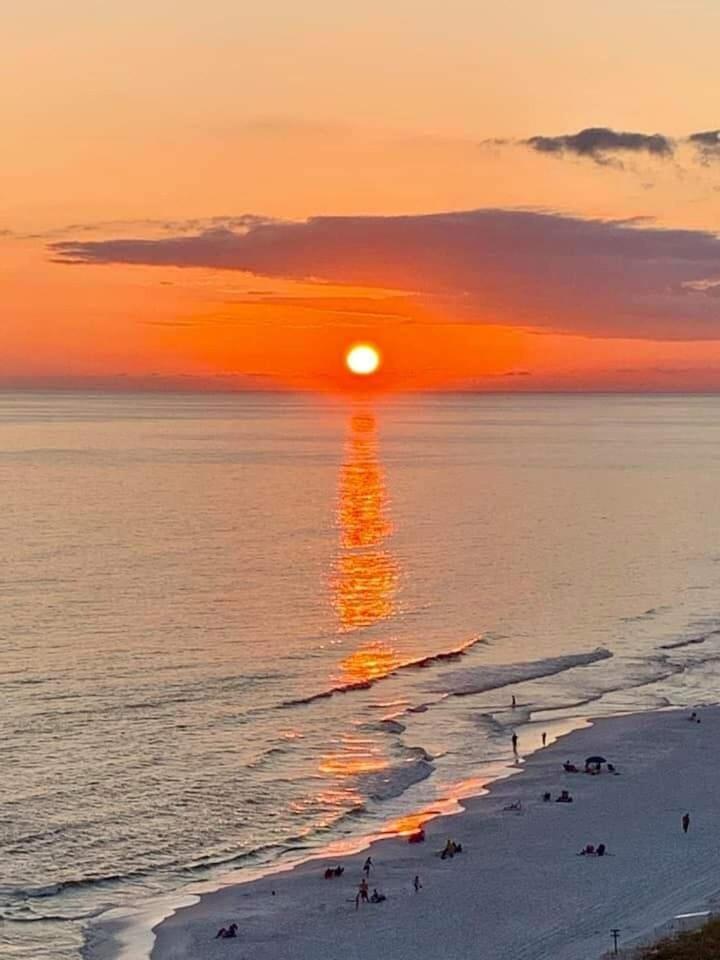 5 Star Resort 11Th Fl Stunning Sunrise 2Br 2Ba King Suite,Pools ,Shuttle Or Walk To Beach Destin Esterno foto